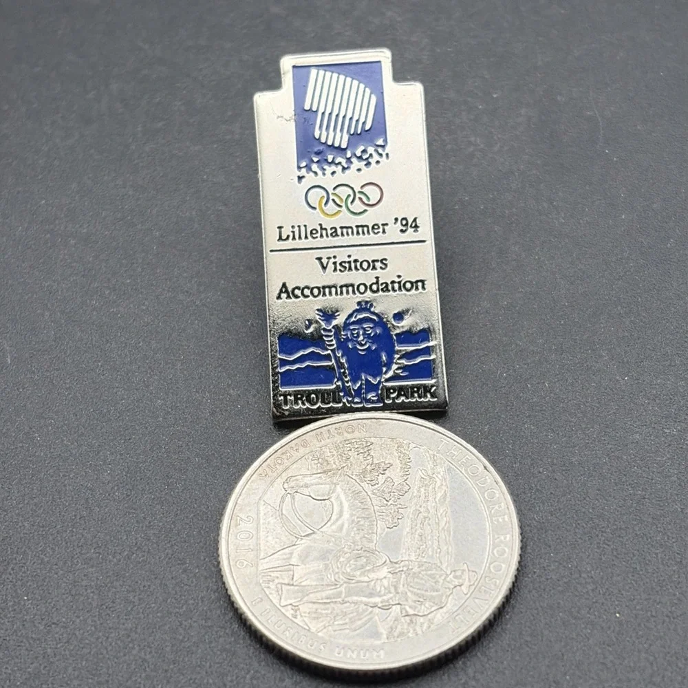 1994 Lillehammer Winter Olympics Visitors Accommodation Troll Park Lapel Hat Pin
